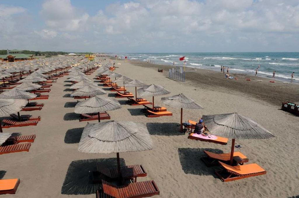 Hotel Hoti Улцинь Екстер'єр фото